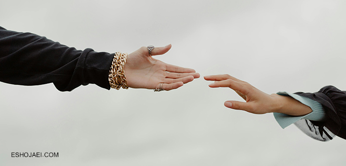 کمک به دیگران